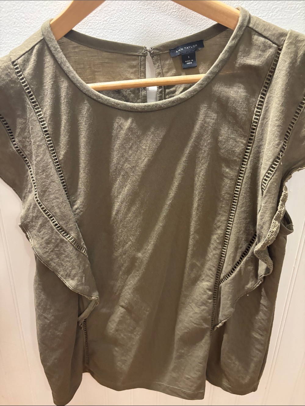 Ann Taylor Olive Ruffle-Trim Short Sleeve Blouse